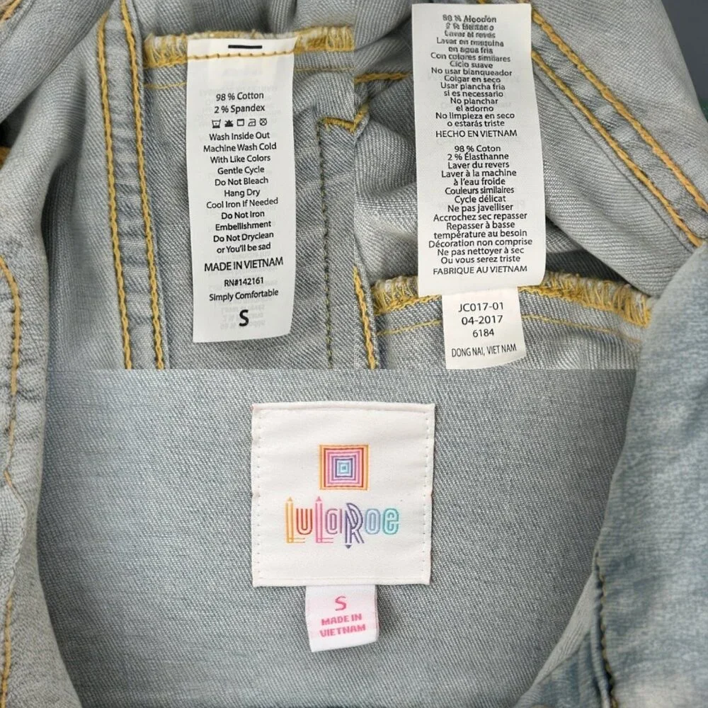 LuLaRoe Jaxon Light Wash Embroidered Denim Jacket (S)
